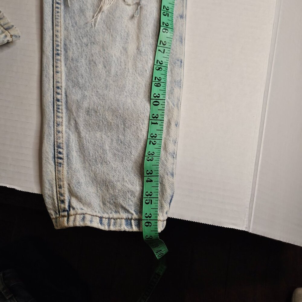 Aeropostale Jeans, whitewashed distressed denim, Size O - Picture 9 of 10